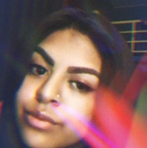 Meet your Posher, Alondra